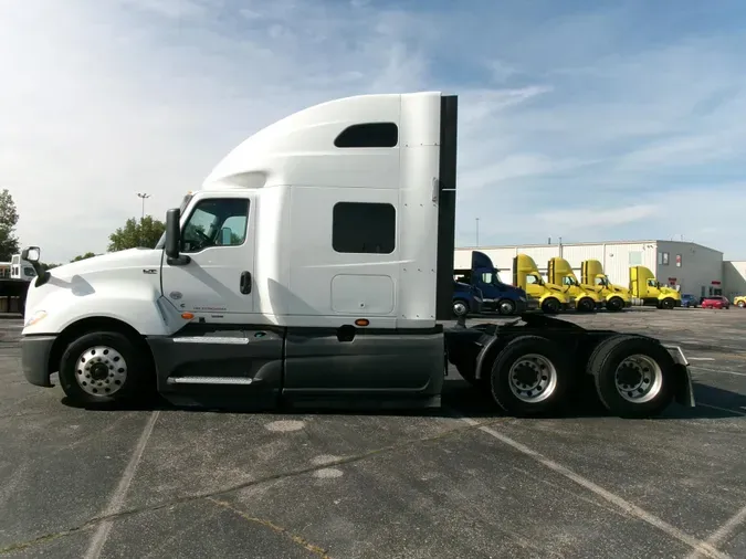 2022 International LT625