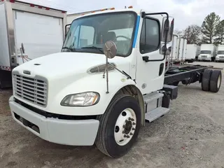 2019 FREIGHTLINER/MERCEDES M2 106