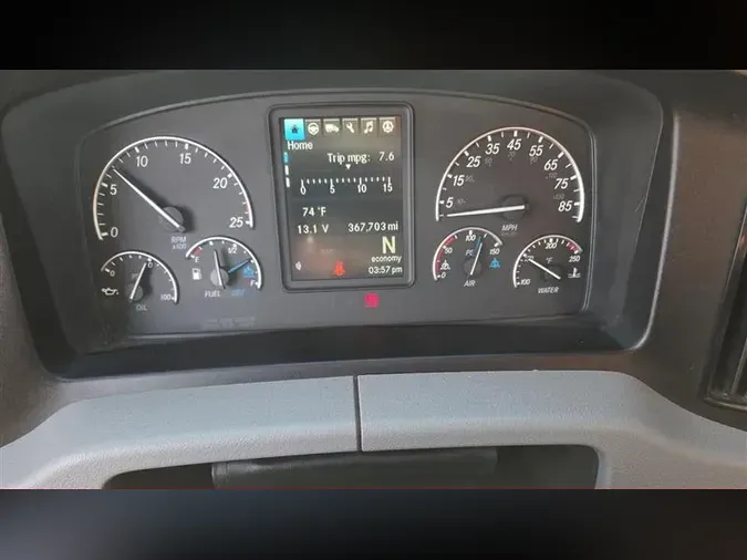 2022 FREIGHTLINER CA1263337e73e9eeb591f5b63f7dba5c8cb42