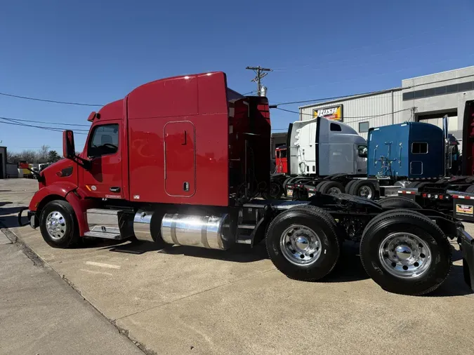 2022 Peterbilt 579