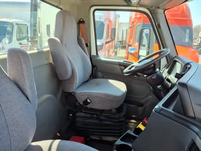 2019 NAVISTAR INTERNATIONAL LT625 DAYCAB T/A