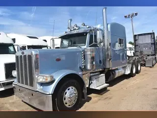 2018 PETERBILT 389