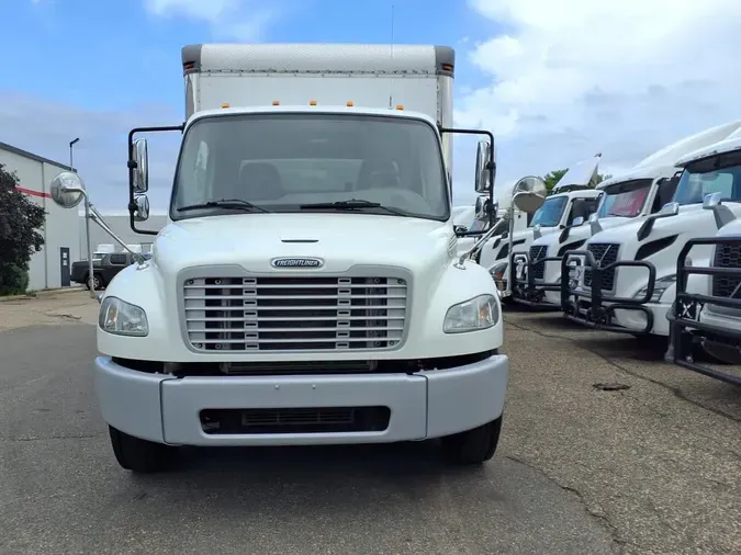 2019 FREIGHTLINER M2 106