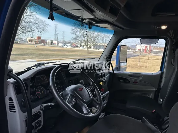 2022 PETERBILT 579