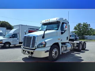2020 FREIGHTLINER/MERCEDES CASCADIA 125