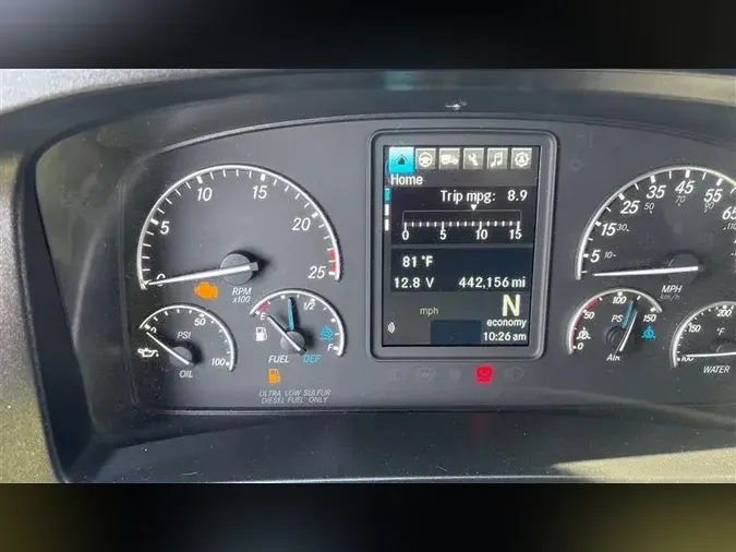 2022 FREIGHTLINER CA126