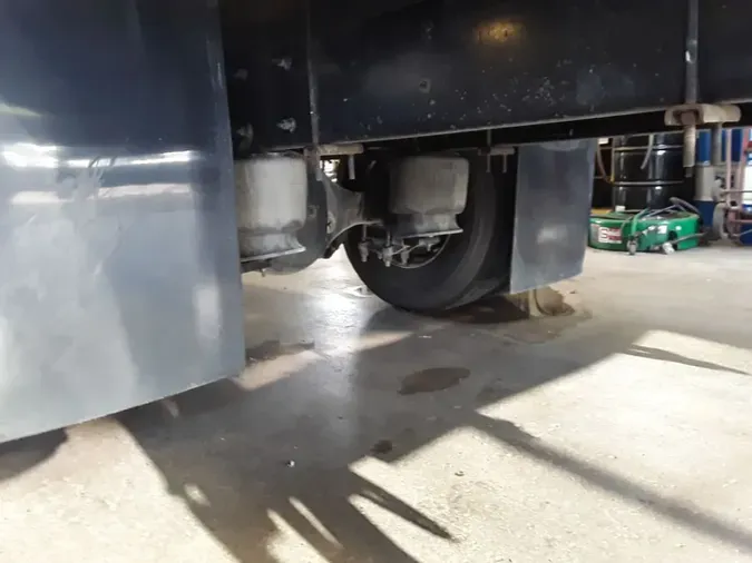 2020 FREIGHTLINER M2 106