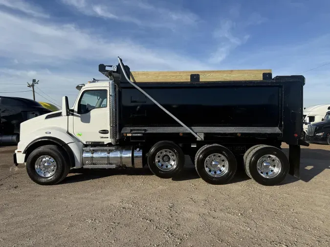 2025 Kenworth T880335043995a4018cfadc866fe213164b9