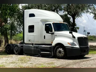 2021 INT LT625 6x4