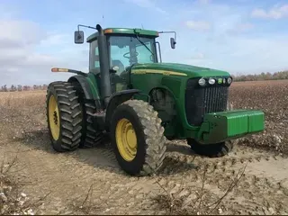 2005 John Deere 8320