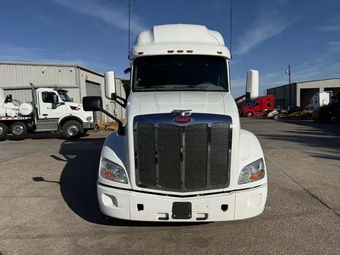 2022 Peterbilt 579