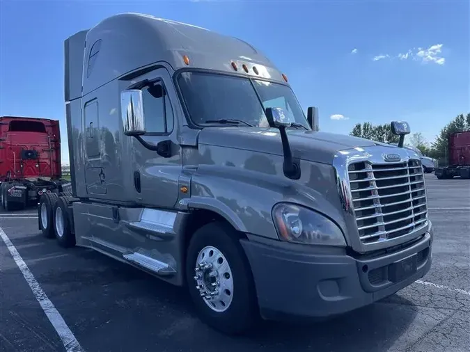 2015 FREIGHTLINER CASCADIA