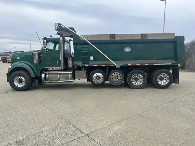 2019 International HX335aca30b8abe3d585549b696f1782dd