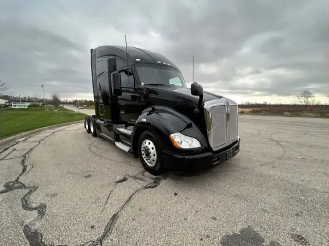 2021 Kenworth T680335d13805fb32558c92a0af3f1c85e7e