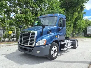 2020 FREIGHTLINER/MERCEDES CASCADIA 113