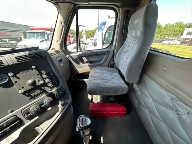 2012 Freightliner Cascadia