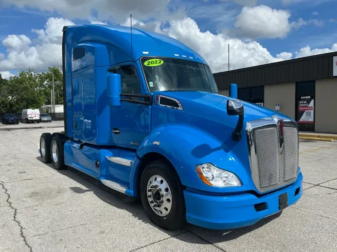 2022 Kenworth T680