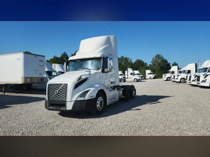 2019 Volvo VNL300