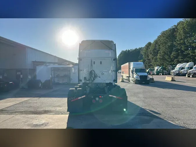 2022 Freightliner Cascadia 1263360c0fef439e313a7aea8f2ea304b30