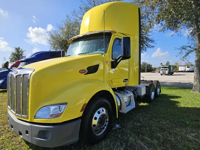 2021 Peterbilt 579