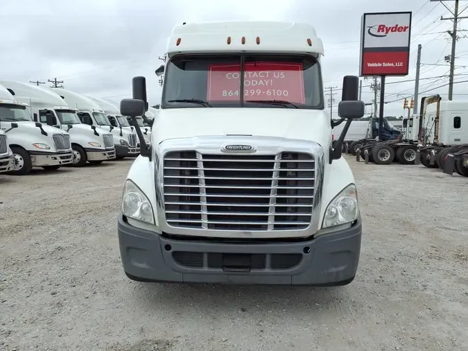 2019 FREIGHTLINER CASCADIA 125