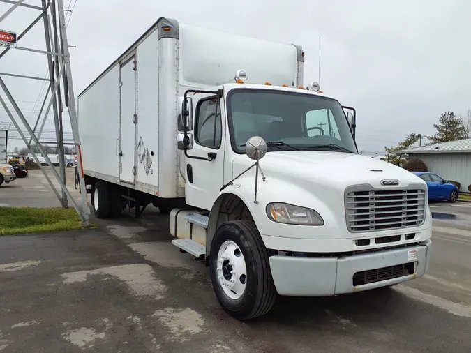 2016 FREIGHTLINER/MERCEDES M2 106