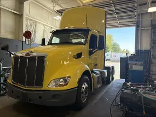 2021 Peterbilt 579