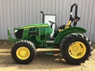2020 John Deere 5075E