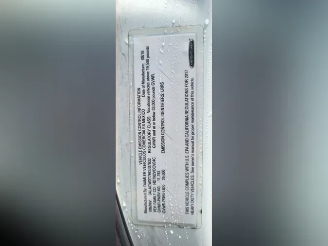 2017 FREIGHTLINER M2 106