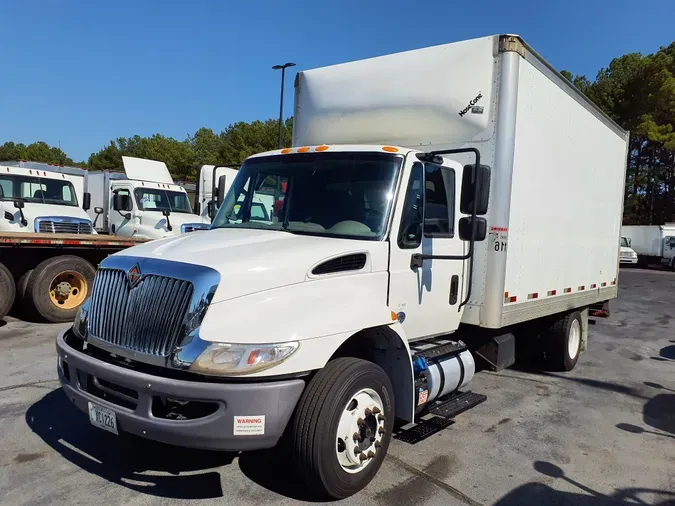 2019 NAVISTAR INTERNATIONAL 4300 LP