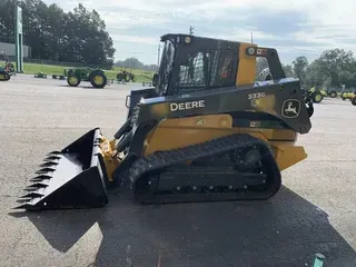 2022 John Deere 333G