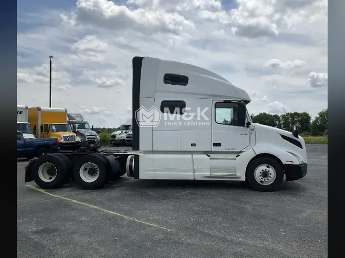 2019 VOLVO VNL64T760