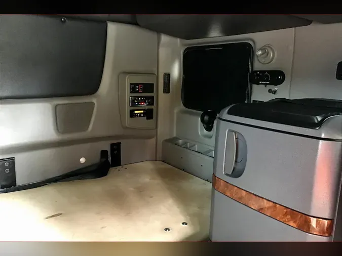 2021 INT LT625 6x4