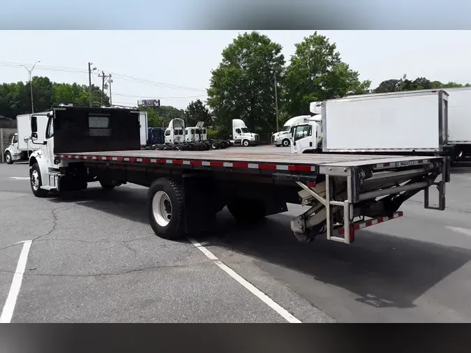 2018 FREIGHTLINER M2 106