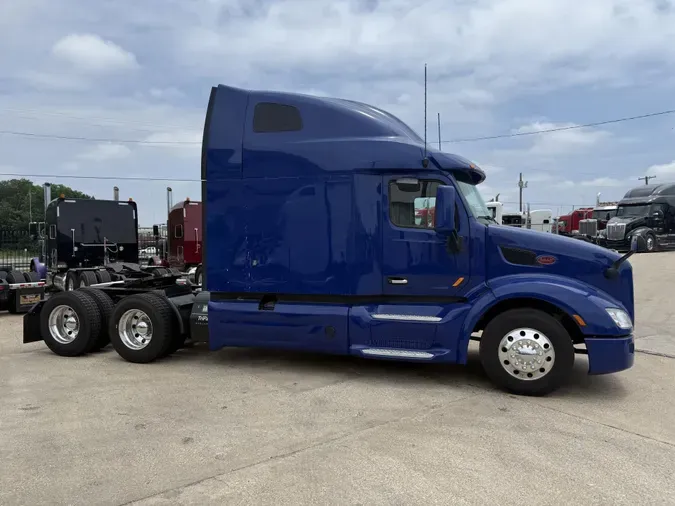 2022 Peterbilt 579