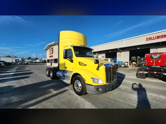 2021 Peterbilt 579
