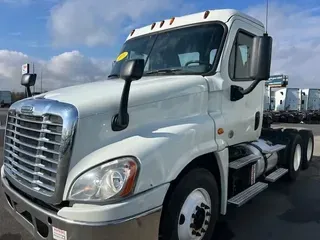 2015 FREIGHTLINER/MERCEDES CASCADIA 125