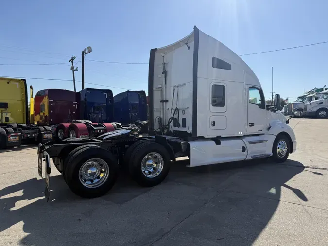 2022 Kenworth T680337d7098a91890d58b8537c3234d2250