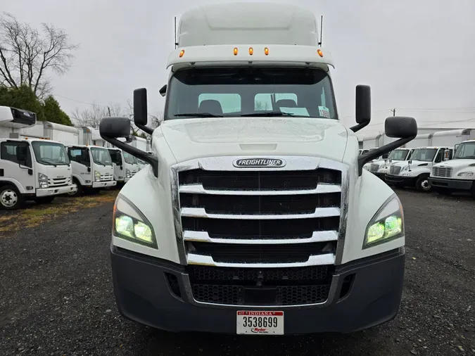 2020 FREIGHTLINER/MERCEDES NEW CASCADIA PX12664