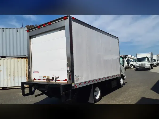 2017 ISUZU NPR