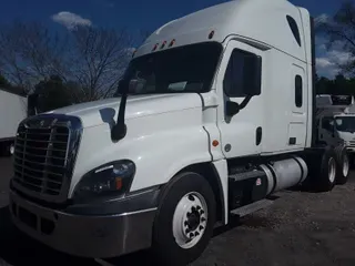 2020 FREIGHTLINER/MERCEDES CASCADIA 125