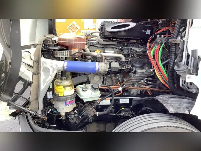 2021 Freightliner Cascadia 12633839945643335cab2366fe7e5d88805