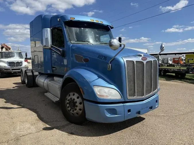 2016 PETERBILT 579