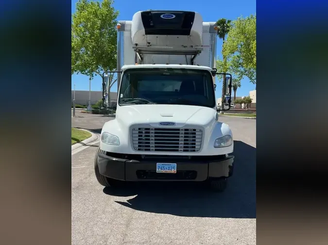 2016 FREIGHTLINER/MERCEDES M2 106