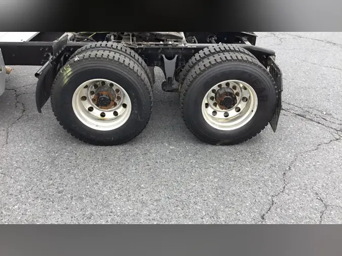 2021 International LT3389d909b12c1435a694fcc2592ce61a