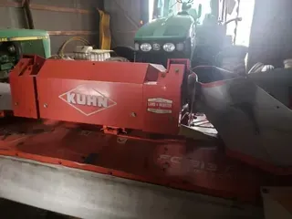 2009 Kuhn FC313/FC883