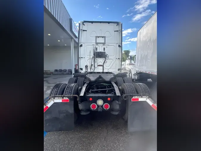 2019 FREIGHTLINER/MERCEDES NEW CASCADIA PX12664
