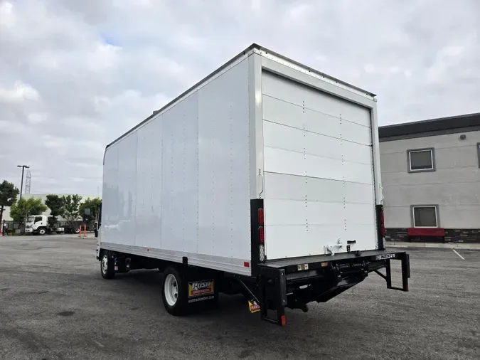 2022 Isuzu NRR338da48fa10019ecf2fff49d709af38e