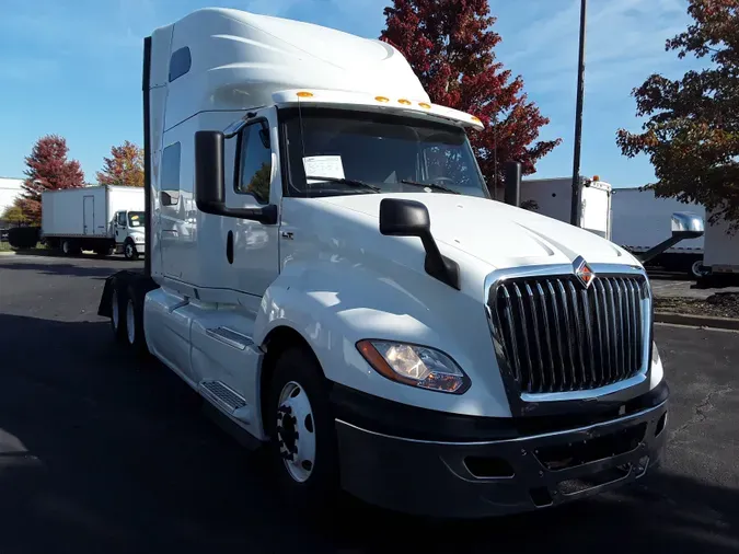 2019 NAVISTAR INTERNATIONAL LT625 SLPR CAB