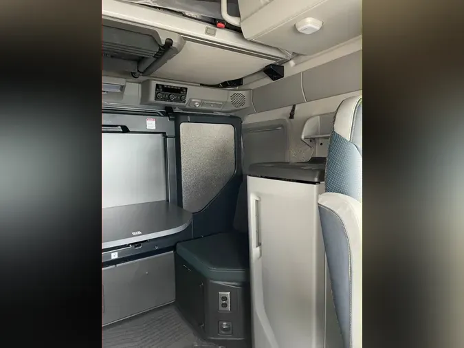 2026 VOLVO VNL64T860339323477a1aa51abf09d91e27537fe5